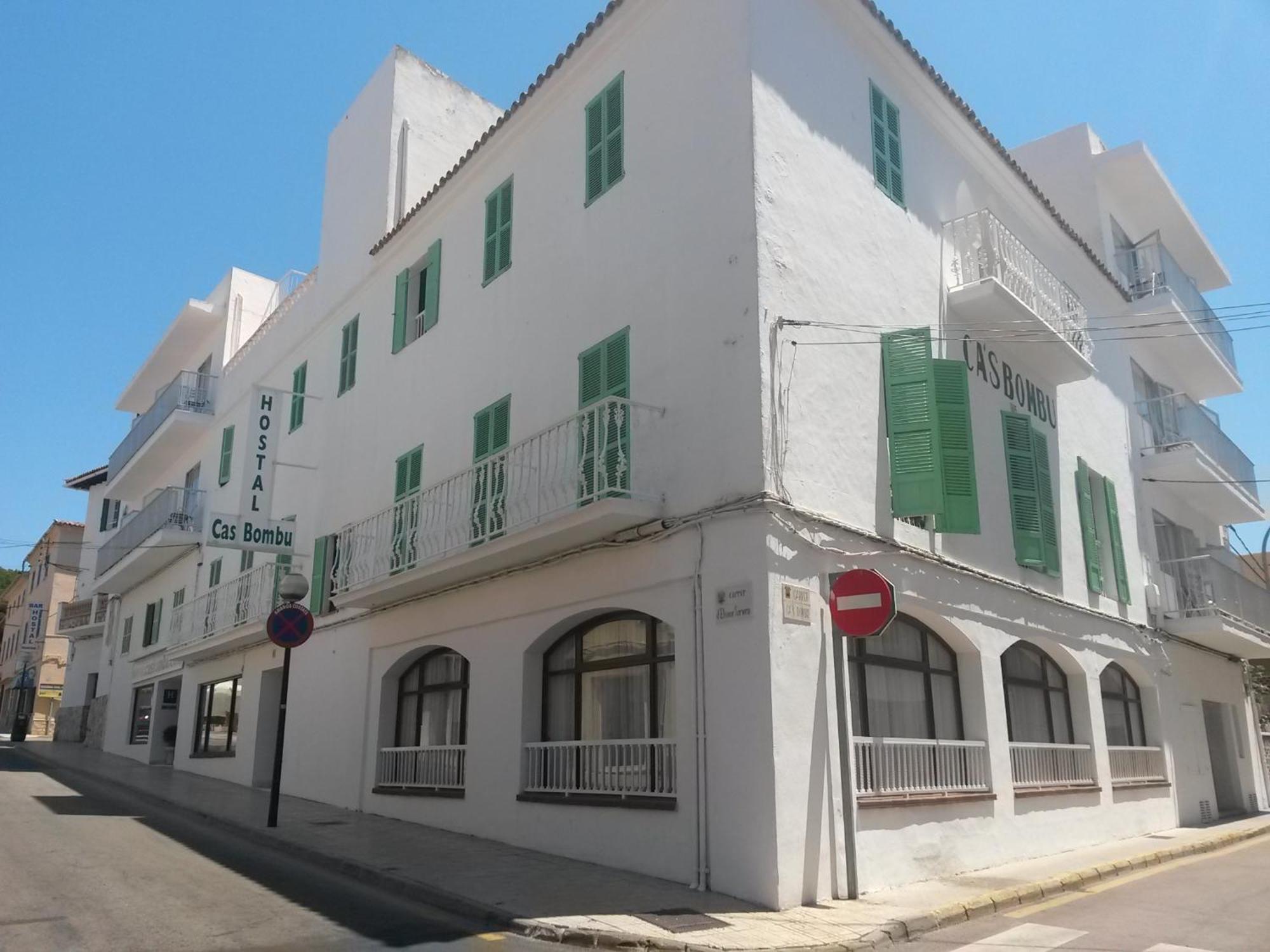 Hostal Cas Bombu Cala Ratjada  Extérieur photo