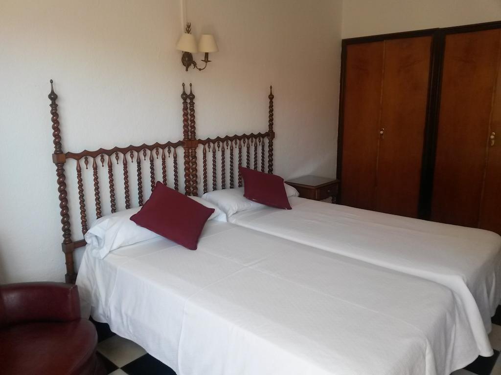 Hostal Cas Bombu Cala Ratjada  Extérieur photo